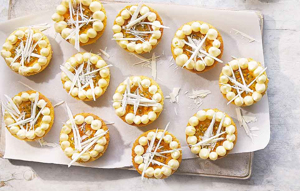 RFO 963X613PX White chocolate and passion fruit mini chiffon cakes