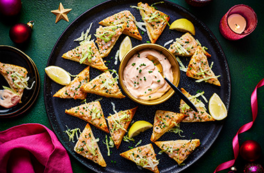Air-fryer crispy prawn cocktail toast bites