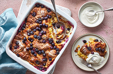 Blueberry and lemon curd croissant bake