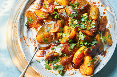 Air-fryer spiced potatoes with tamarind chutney