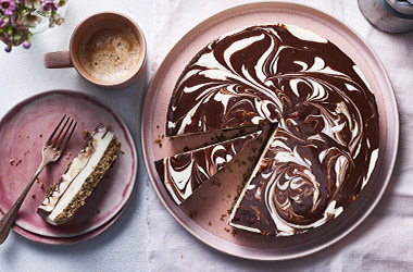 Vietnamese coffee-inspired cheesecake