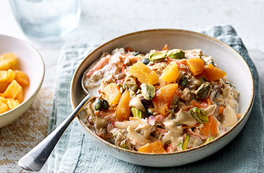 Spiced carrot and apricot overnight oats