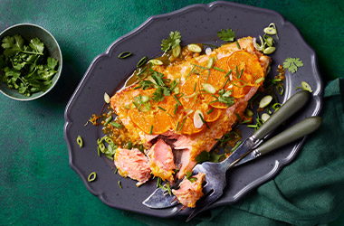 Clementine glazed salmon