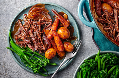 Cocoa-chilli pulled brisket