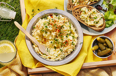 Devilled egg mayo