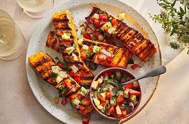Firecracker salmon with pineapple salsa