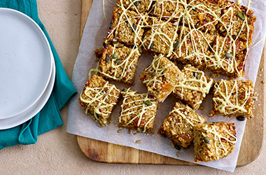 Apple and cinnamon flapjacks