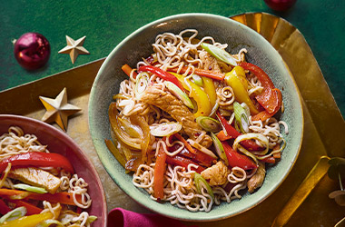 Hakka noodles