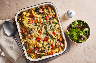 Ham and potato pasta bake