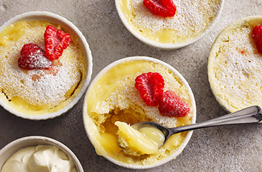 Microwave lemon puddings