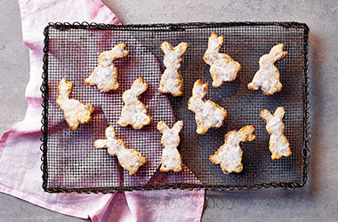 Oatmeal raisin Easter bunny biscuits