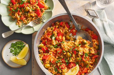 One-pan tomato pilaf