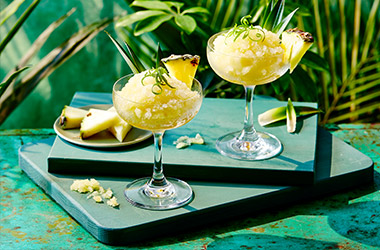 Piña colada granita