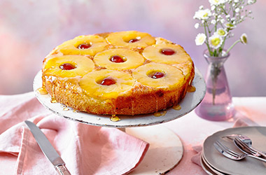 Pineapple upside down cake