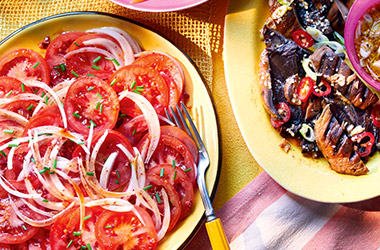 Salad-style fresh tomato kimchi