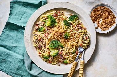 Sardine and broccoli spaghetti