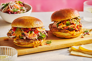 Satay smash burger