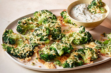 Smashed broccoli with cheese and garlic