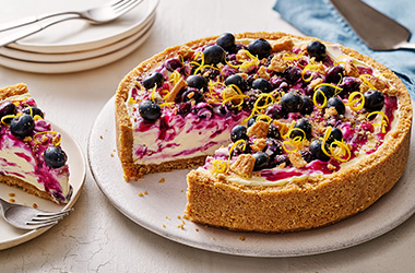 Blueberry deep-dish cheesecake