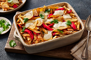 Creamy fajita-inspired pasta bake