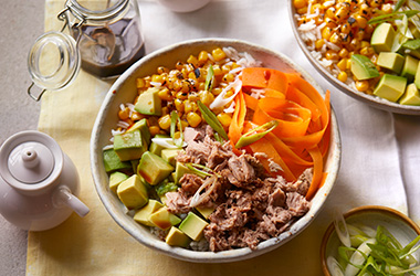 Tuna poke bowls