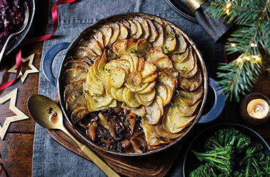 Vegan mushroom hotpot