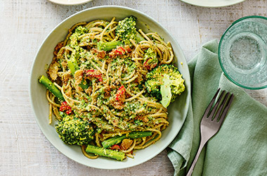 Broccoli pesto pasta with spicy crumbs