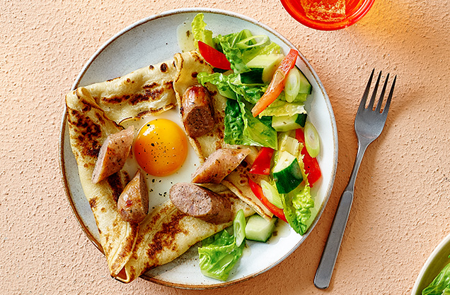 Wednesday: Sausage and egg open pancake 