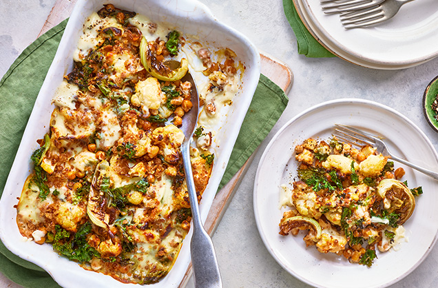 Cauliflower, kale and chickpea cheese