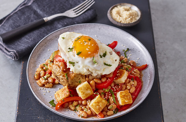 Veggie brunch jacket potatoes