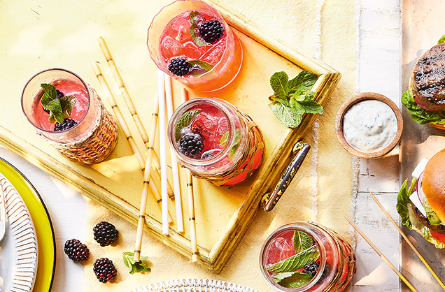 Ouzo and blackberry mojito