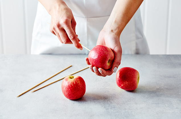 Skewering the apples