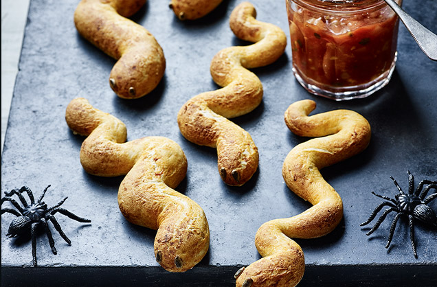 Snake dough sticks