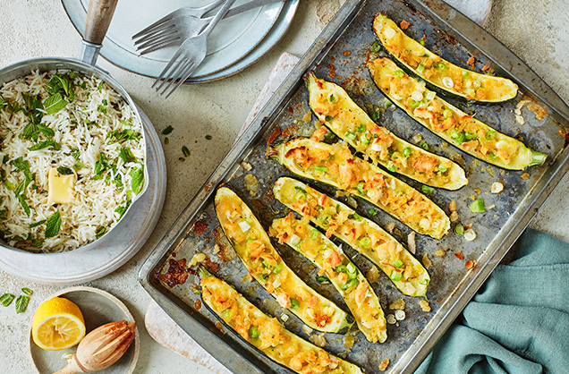 Thursday: Stuffed courgettes with mint rice