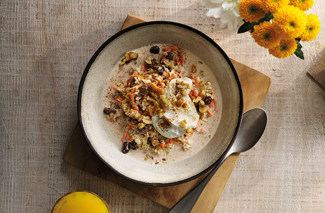 Carrot cake overnight oats