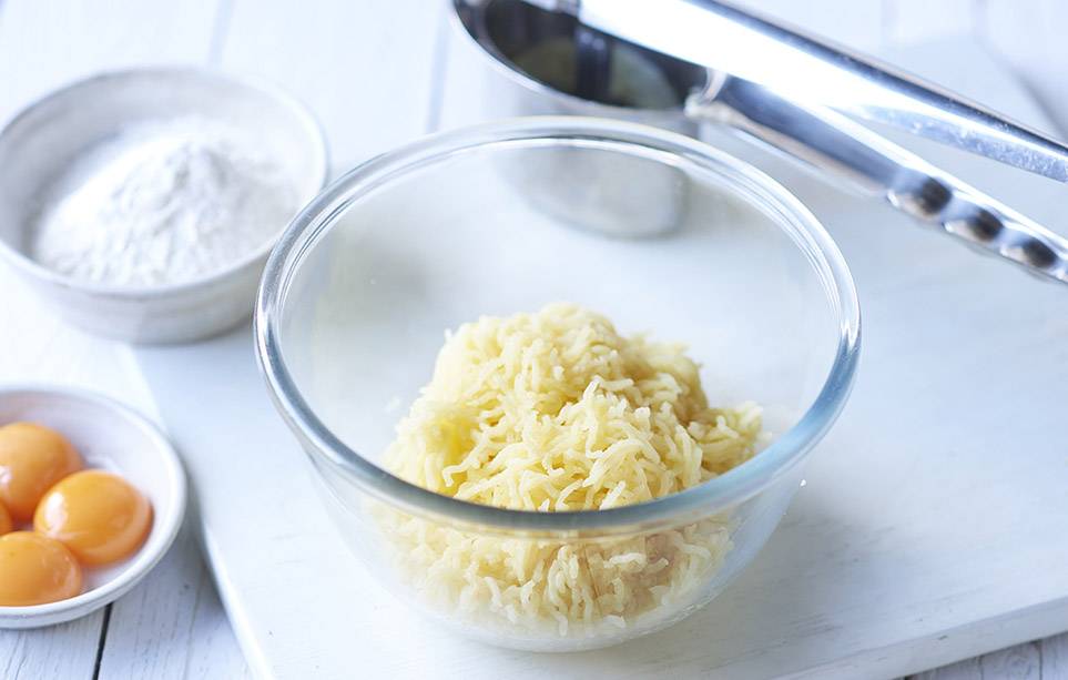 Sieve the cooked potato