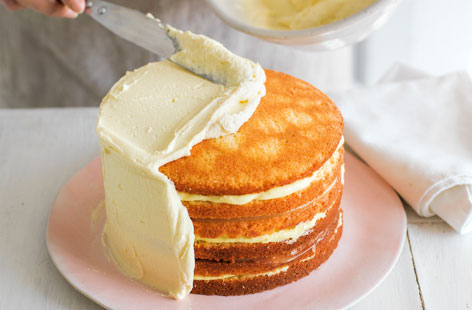 Ice the cake