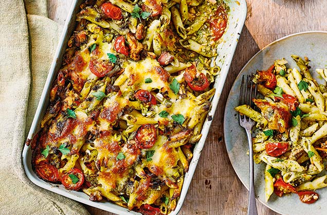 Pesto salmon pasta bake recipe