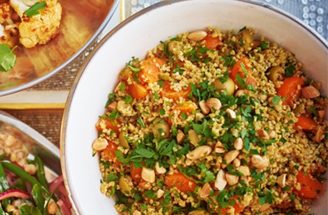 Bulgur wheat, almond and clementine salad