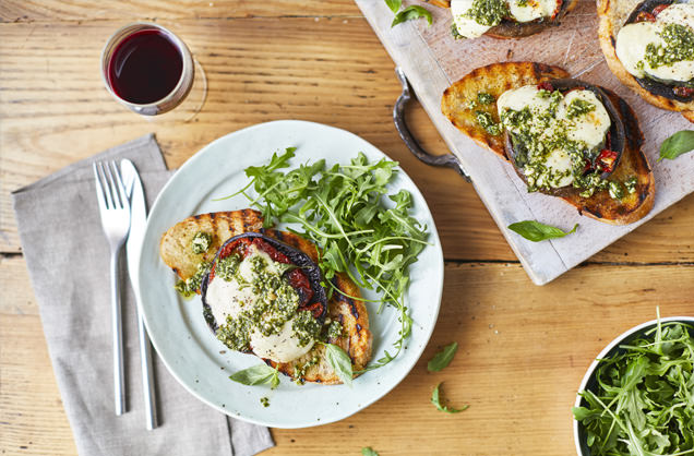 Grilled mushrooms with pesto and mozzarella recipe
