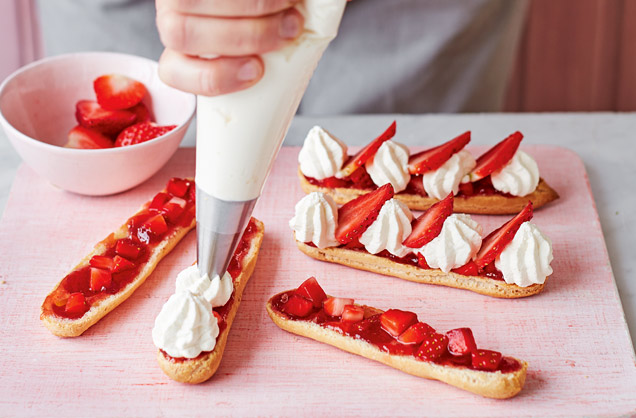Build the eclairs