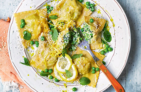 Ricotta, pea and mint ravioli