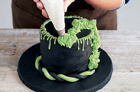 Make the royal icing