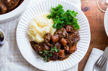 Slow-cooker beef bourguignon
