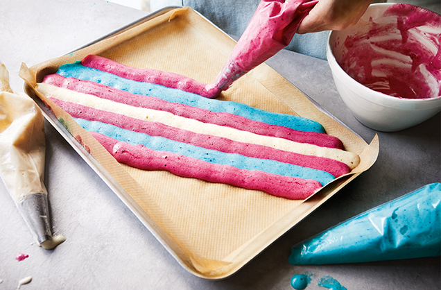 Piping the mixture