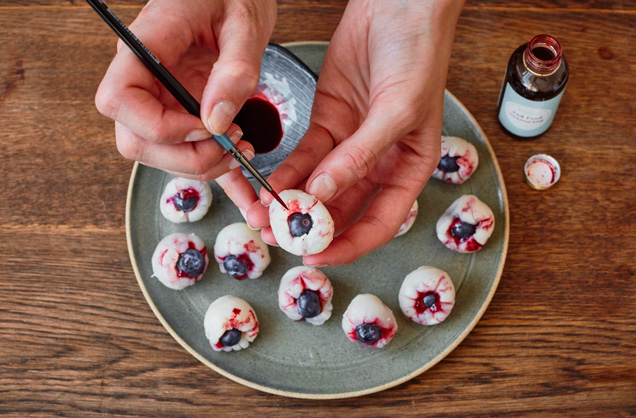 Create a bloodshot effect