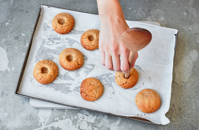 Bake and shape