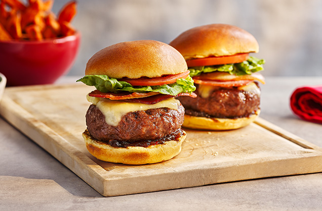 Classic burger with bacon and cheese