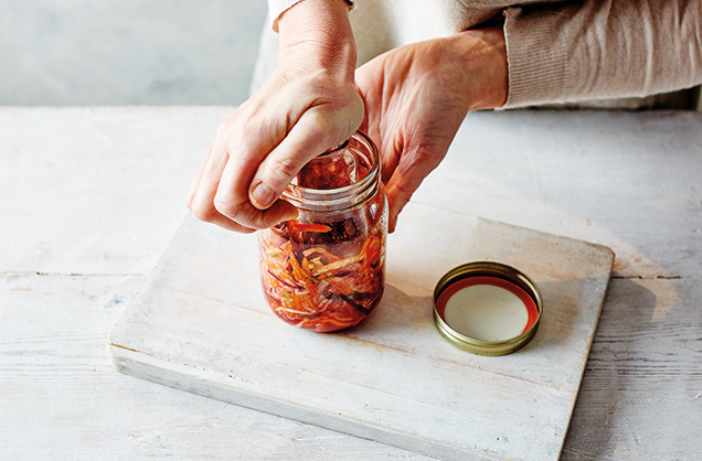 Cover the kimchi