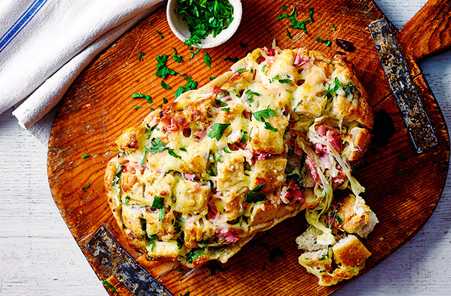 Tear-and-share cheesy ham and garlic bread